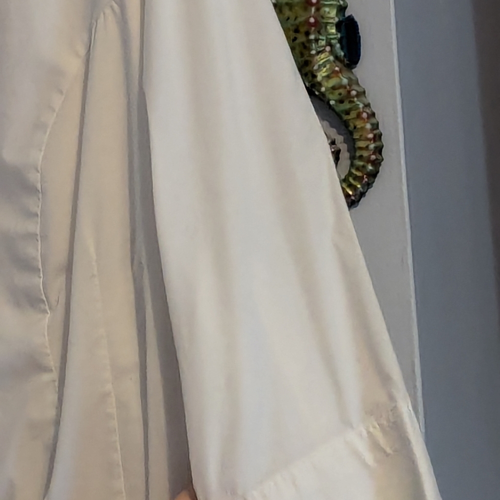 Lee White Button-Up Shirt - Picture 4 of 5